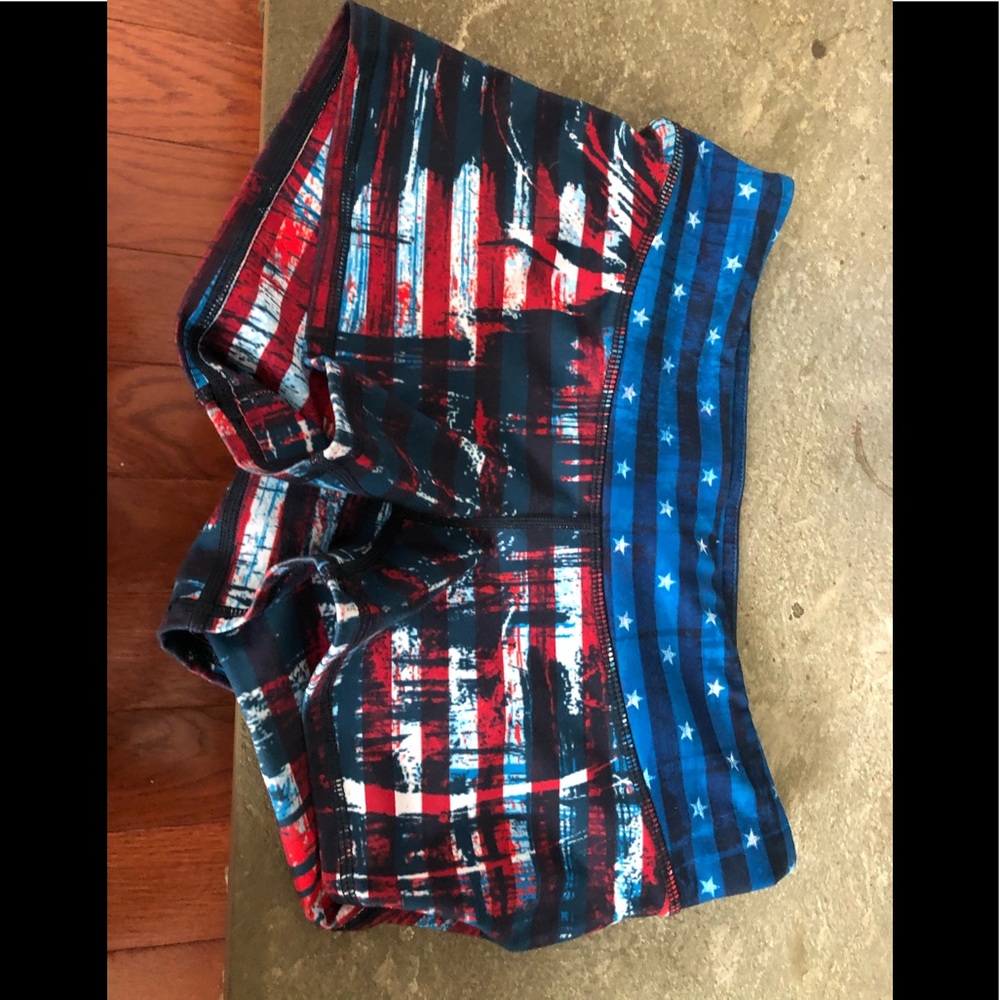 IABMFG 2.0 Shorts like new size Medium